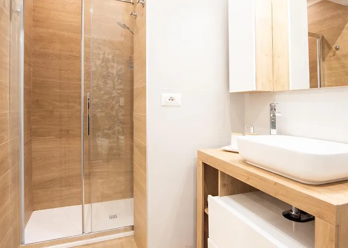 Casa Vanitosa 2 2 Bagni Posto Auto Medio