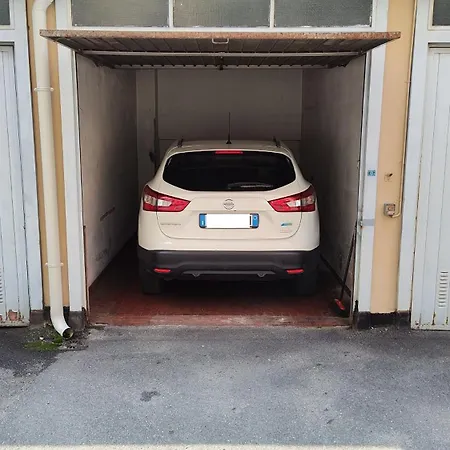 アパート Casa Vanitosa 2 2 Bagni Posto Auto Medio